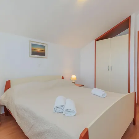 Apartamento Irena-2 By Interhome *