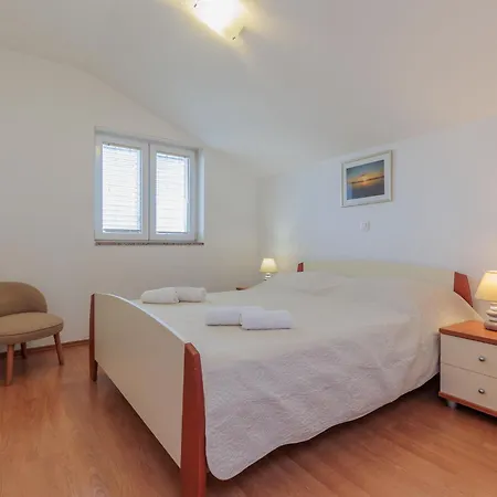 Apartamento Irena-2 By Interhome Privlaka (Zadar)
